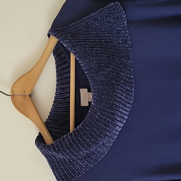 Chico's Navy CoziSoft Envelope Neck Tunic Size XL - Picture 3 of 7